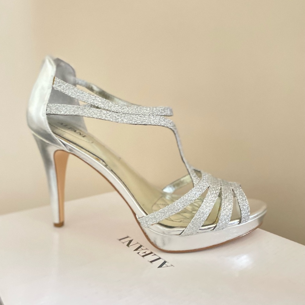 Alfani Women's Shoes Tacy